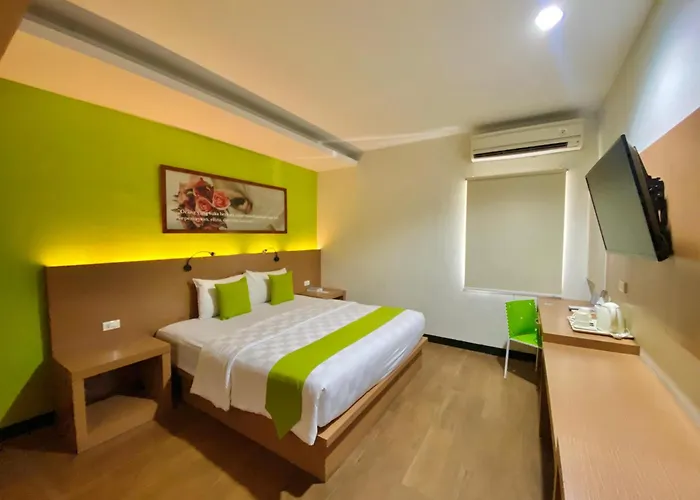 Candi Indah-AKPOLHotel Semarang